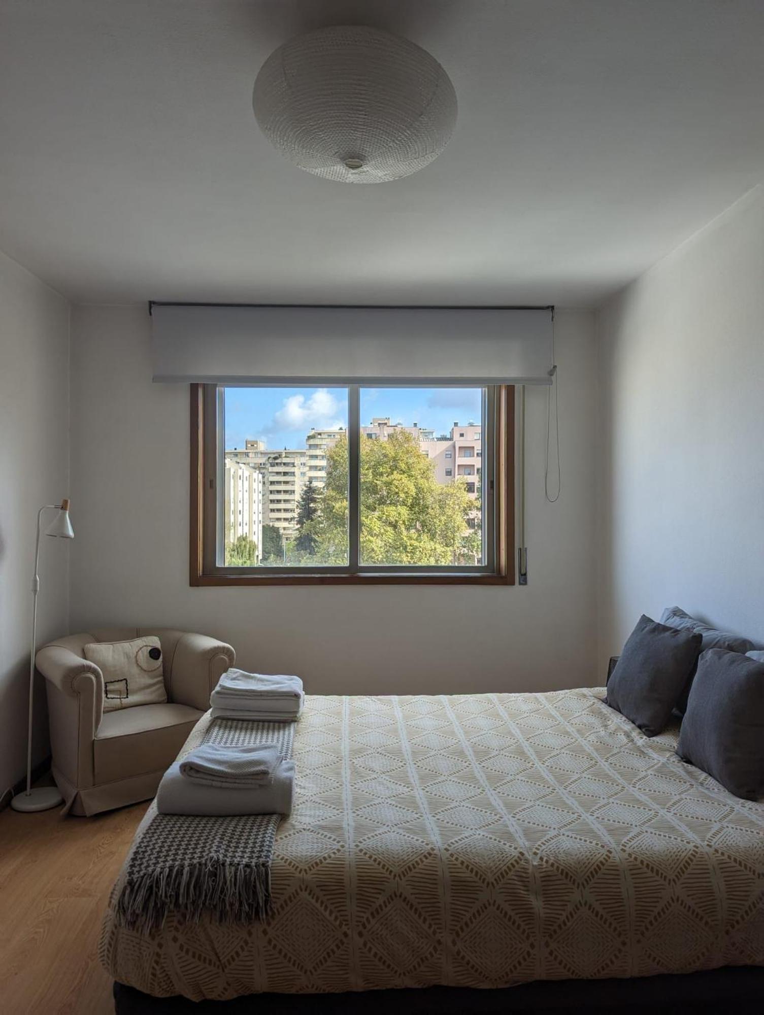 Pine Tree Apartment Порту Екстер'єр фото